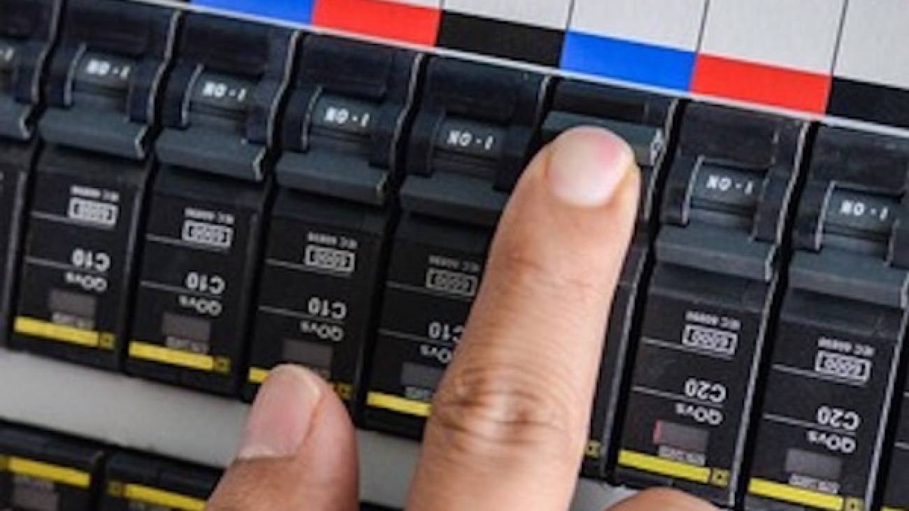 How to know if a circuit breaker is bad