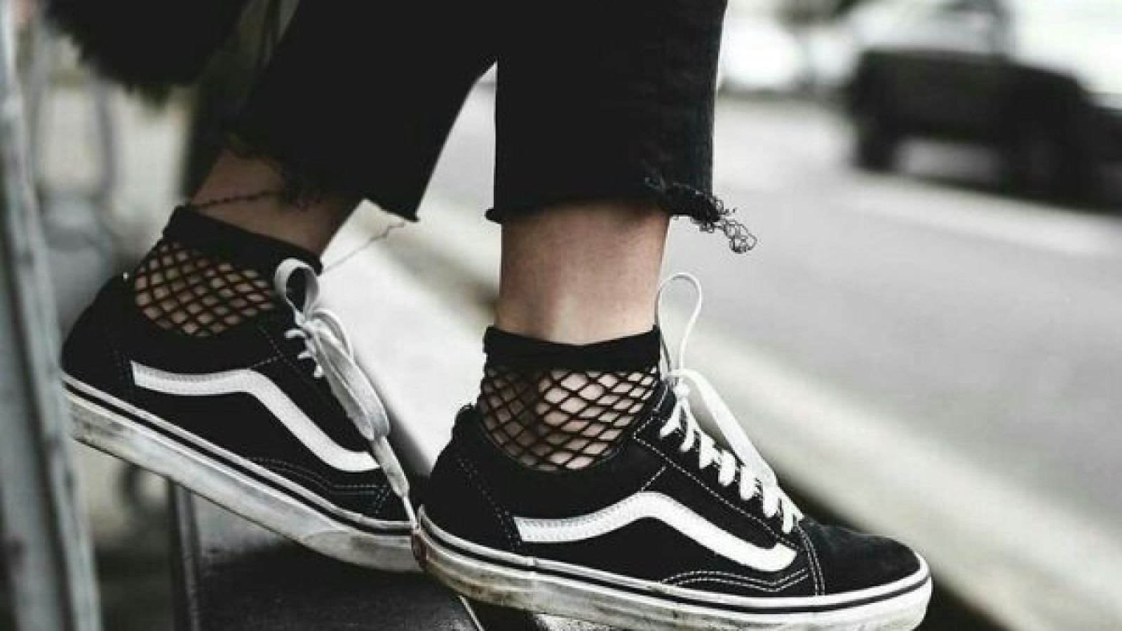 What socks to wear with vans